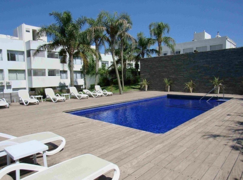 Esturión Uno Penthouse en alquiler y venta en Montoya